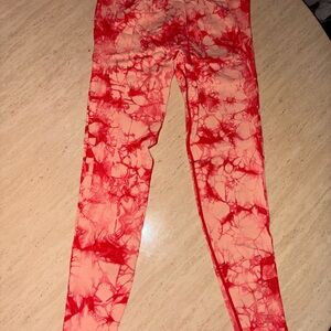 Vibrant Red Tie-Dye Women's Leggings